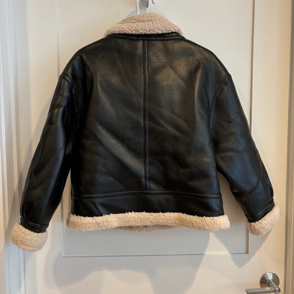 COMMENSE Women's Faux Leather Shearling Bomber Jacket - Size M - Picture 2 of 5